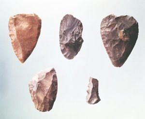 Forhistoriske steinverktøy, fra Grotte de Placard, 80000-35000 f.Kr. (flint)